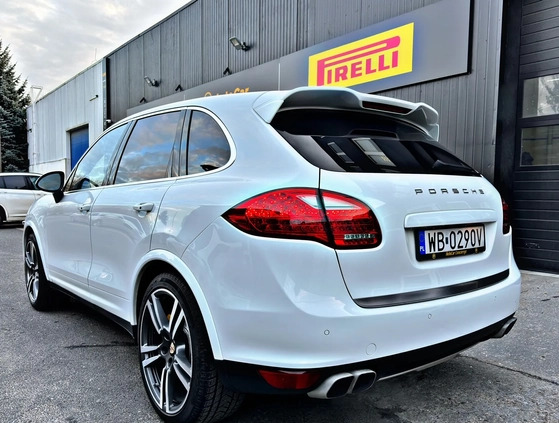 Porsche Cayenne cena 160000 przebieg: 173108, rok produkcji 2013 z Żelechów małe 172